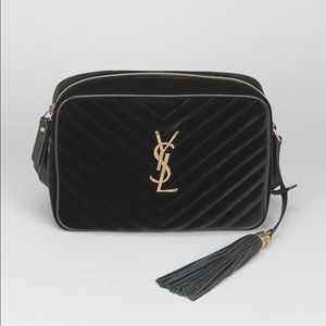 Saint Laurent Velvet 
Lou camera bag